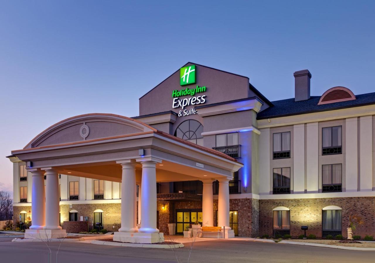 Holiday Inn Express & Suites Covington By Ihg Exterior photo