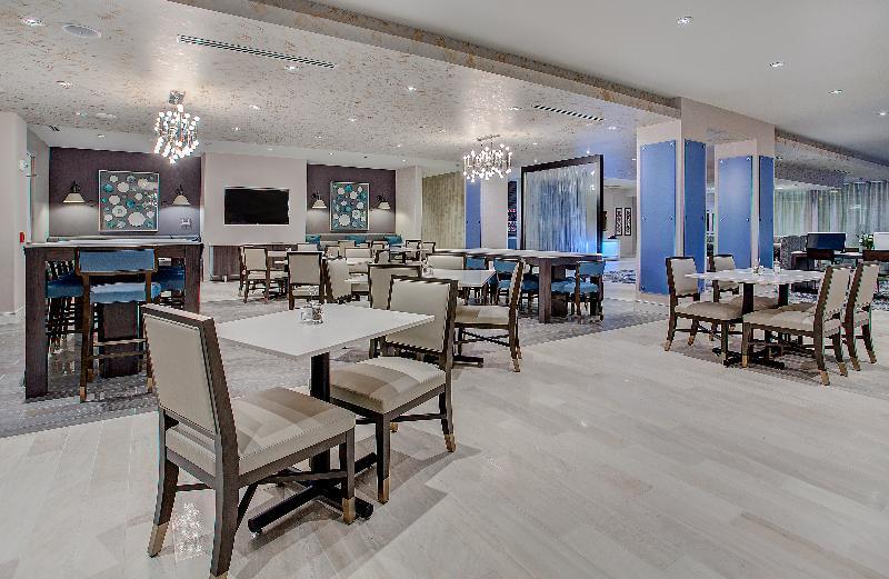 Holiday Inn Express & Suites Covington By Ihg Exterior photo